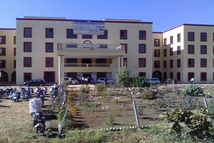 https://cache.careers360.mobi/media/colleges/social-media/media-gallery/18142/2019/3/4/Front view of Vedica College of Pharmacy Polytechnic Bhopal_Campus-view.jpg